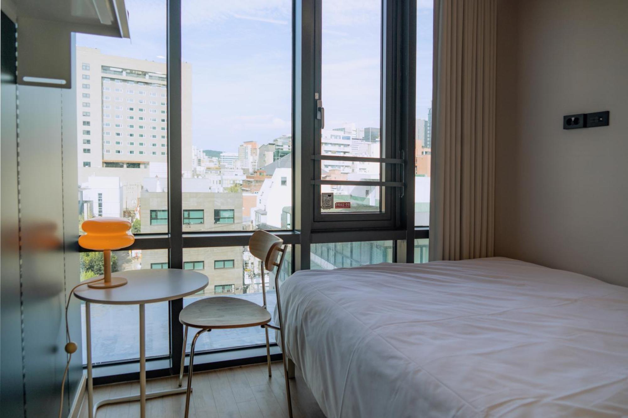 Local Stitch Creator Town Seogyo Hotell Seoul Rom bilde