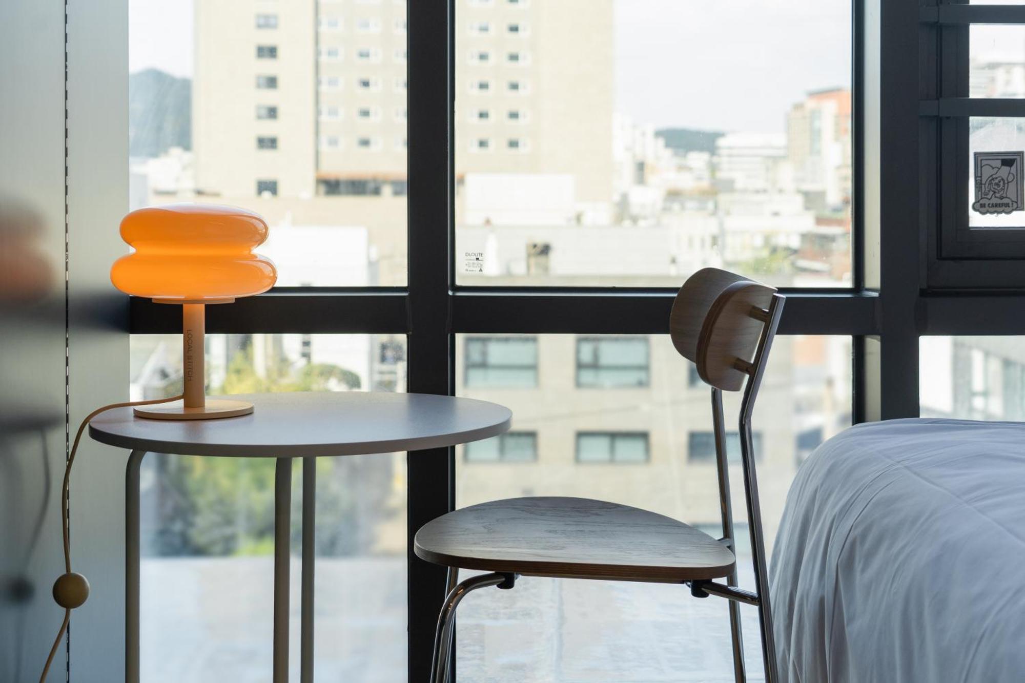 Local Stitch Creator Town Seogyo Hotell Seoul Rom bilde